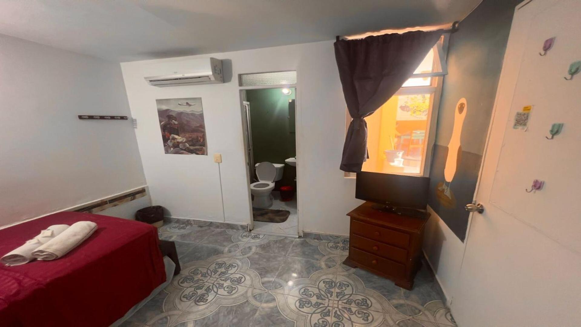 Albergue The Wandering Paisa (Adults Only) Medellín Exterior foto