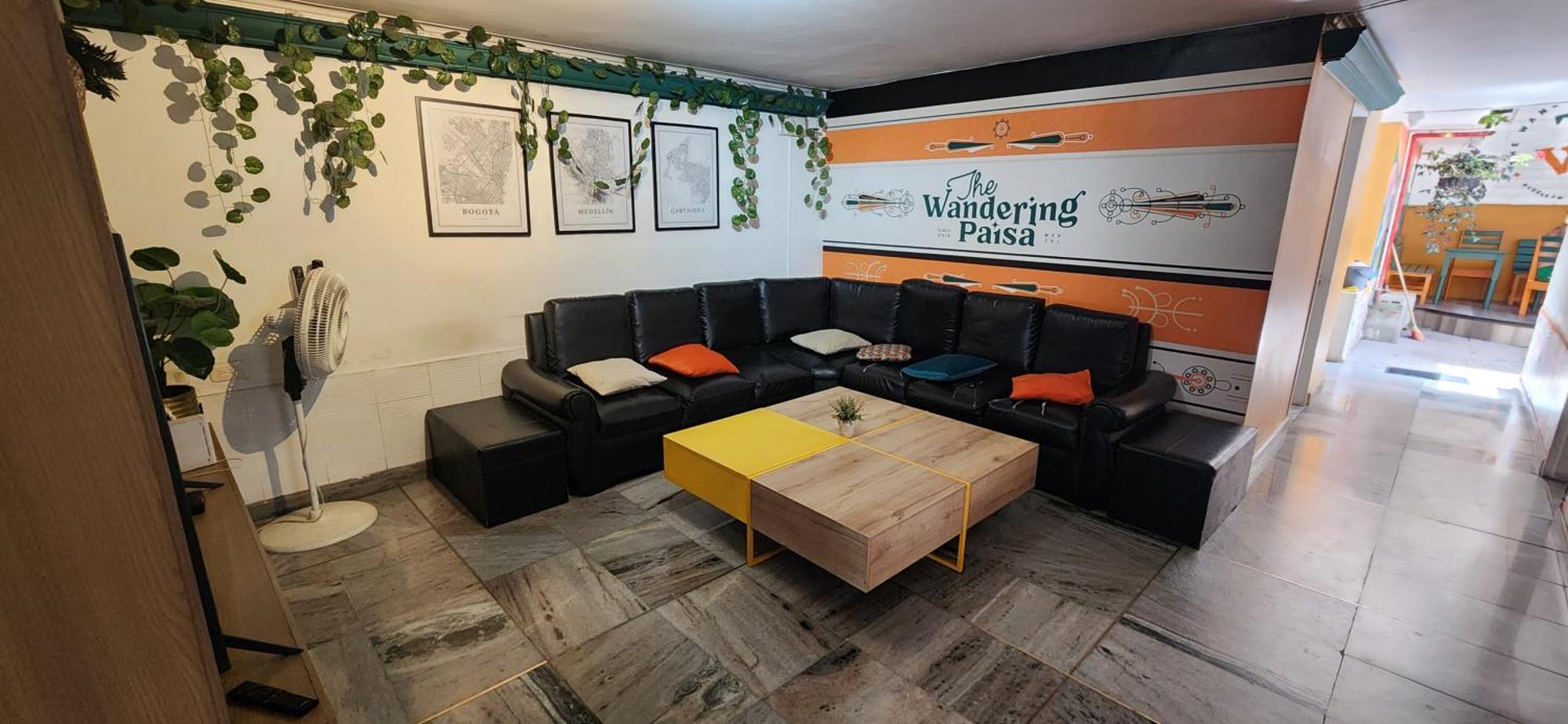 Albergue The Wandering Paisa (Adults Only) Medellín Exterior foto