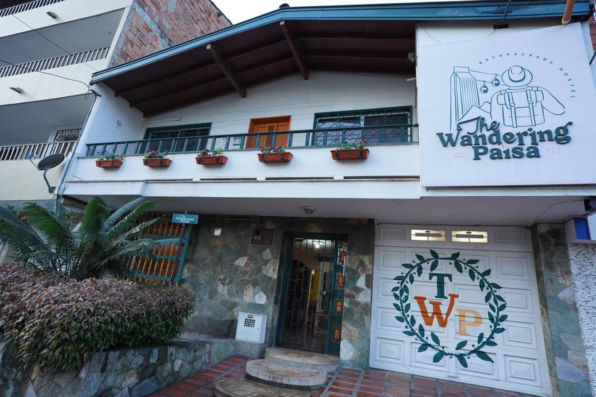 Albergue The Wandering Paisa (Adults Only) Medellín Exterior foto